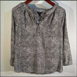 Banana Republic Long Sleeve Snake Print Tunic Top/Blouse Black White Size M